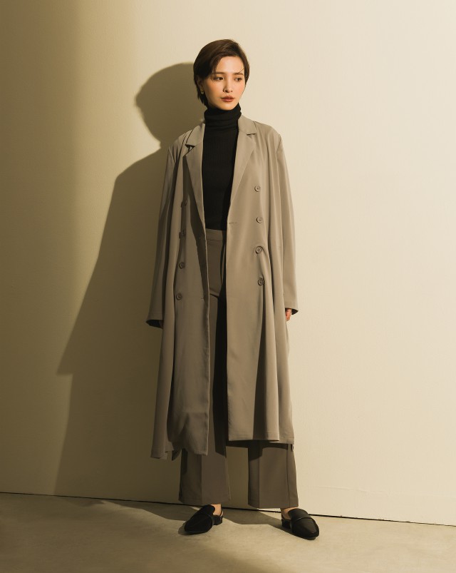 高領設計/親膚質感/合身版型