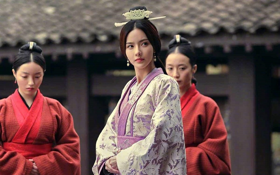 和楊紫同公司的古裝女神1：張芷溪