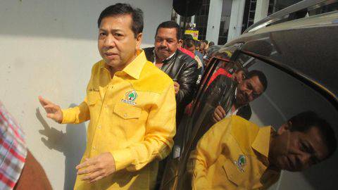 Petugas KPK Datangi Kediaman Setya Novanto