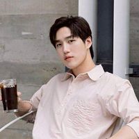 ต่อ ธนภพ