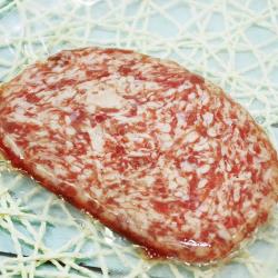 ◎日本和牛漢堡排|◎|◎品牌:熊媽媽買菜網類型:肉品組合及加工品食用方式:烹調再食用內容量(g/份):3入組合說明:日本和牛漢堡排配送方式:冷凍含豬肉及其可食用部位:否商品產地:台灣保存期限:詳情請參