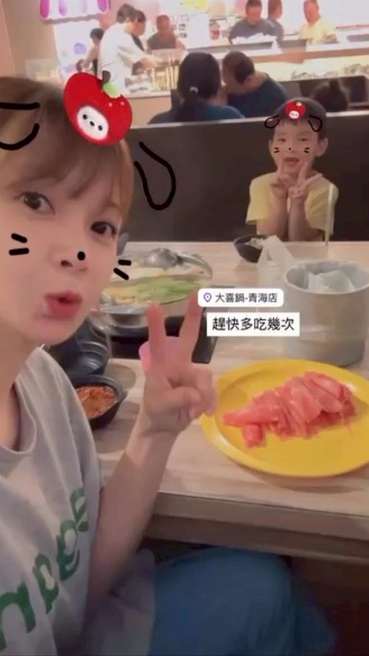 Goldie 的金光發財朋友圈 💜💜💜💜💜💜💜💜💜
