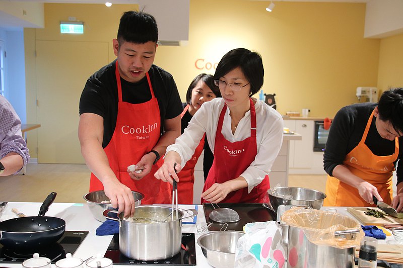 CookInn Taiwan 全新系列『台灣味新手特訓班』！這系列專門為廚房新手設計的入門課程，藉由全實作的菜餚，讓您抓到台灣味烹飪的基本心法，往後不管要變化、或是嘗試不同食譜菜餚，都可以輕鬆上手！