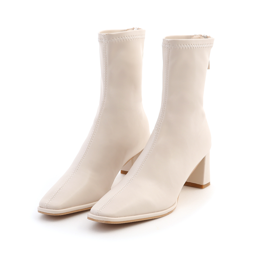 D+AF 美腿歐膩．微尖頭中車線高跟襪靴