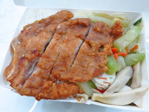 【三重美食】客旺排骨-令人迷著的美味排骨飯 【三重美食】客旺排骨-令人迷著的美味排骨飯