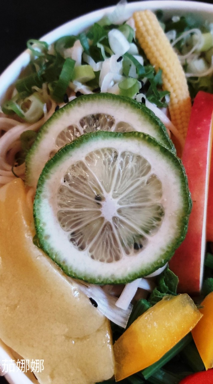 手作肥皂.保養.滾珠，沙拉，輕食