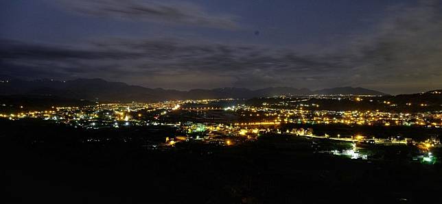▲日夜景色皆有不同，但都相當迷人（圖/雲山初露民宿）
