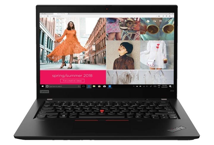 ThinkPad X13 擁有輕薄外型，非常適合帶出門使用！