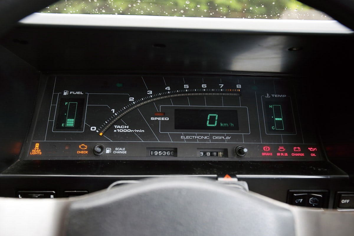 正規取扱店】 AE86内装、レビン、トレノ 内装品、シート - peakjustice.com