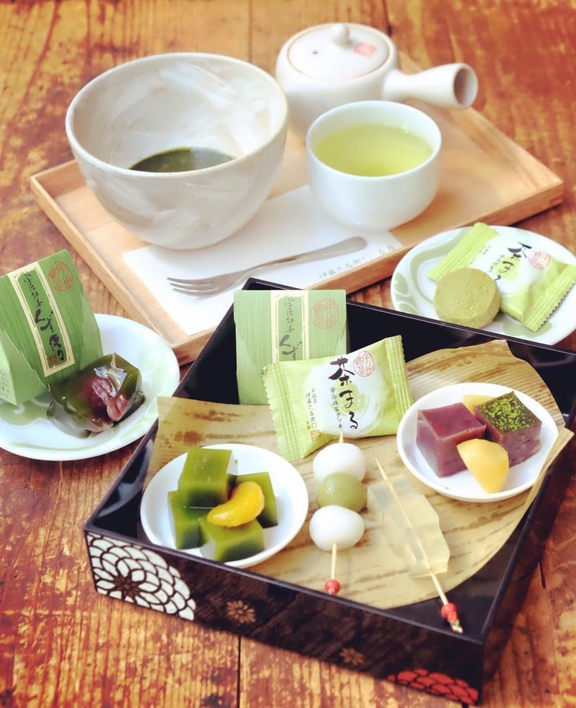 10間抹茶甜點推薦！全家抹茶霜淇淋、甜甜圈抹茶蛋糕必吃，超人氣抹茶百匯在「這家」