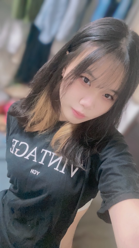 CH柒柒ㄉ粉絲團🧸