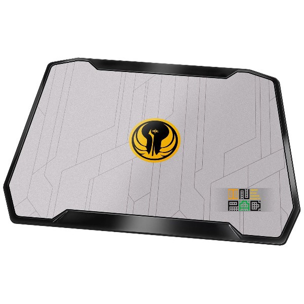 商品特色：1、 雙面滑鼠墊，可讓所選陣營壁壘分明2、 電競級硬質表面，滑鼠移動更加平順3、 表面採用止滑、防反射、耐磨的硬質塗層 商品規格：品名：Star Wars: The Old Republic