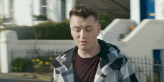 Lirik Lagu Writing S On The Wall Sam Smith Merdeka Com Line Today