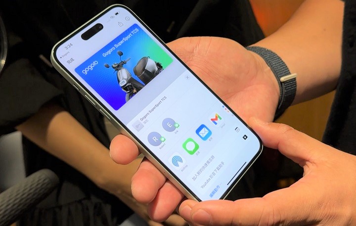Apple 錢包不只能綁定汽車鑰匙！Gogoro 電動機車也行，讓 iPhone 輕觸一下即啟動