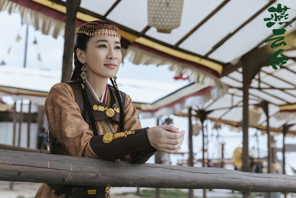 憑清宮宮鬥劇大火的娘娘：《延禧攻略》佘詩曼