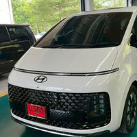 Hyundai. STARIA