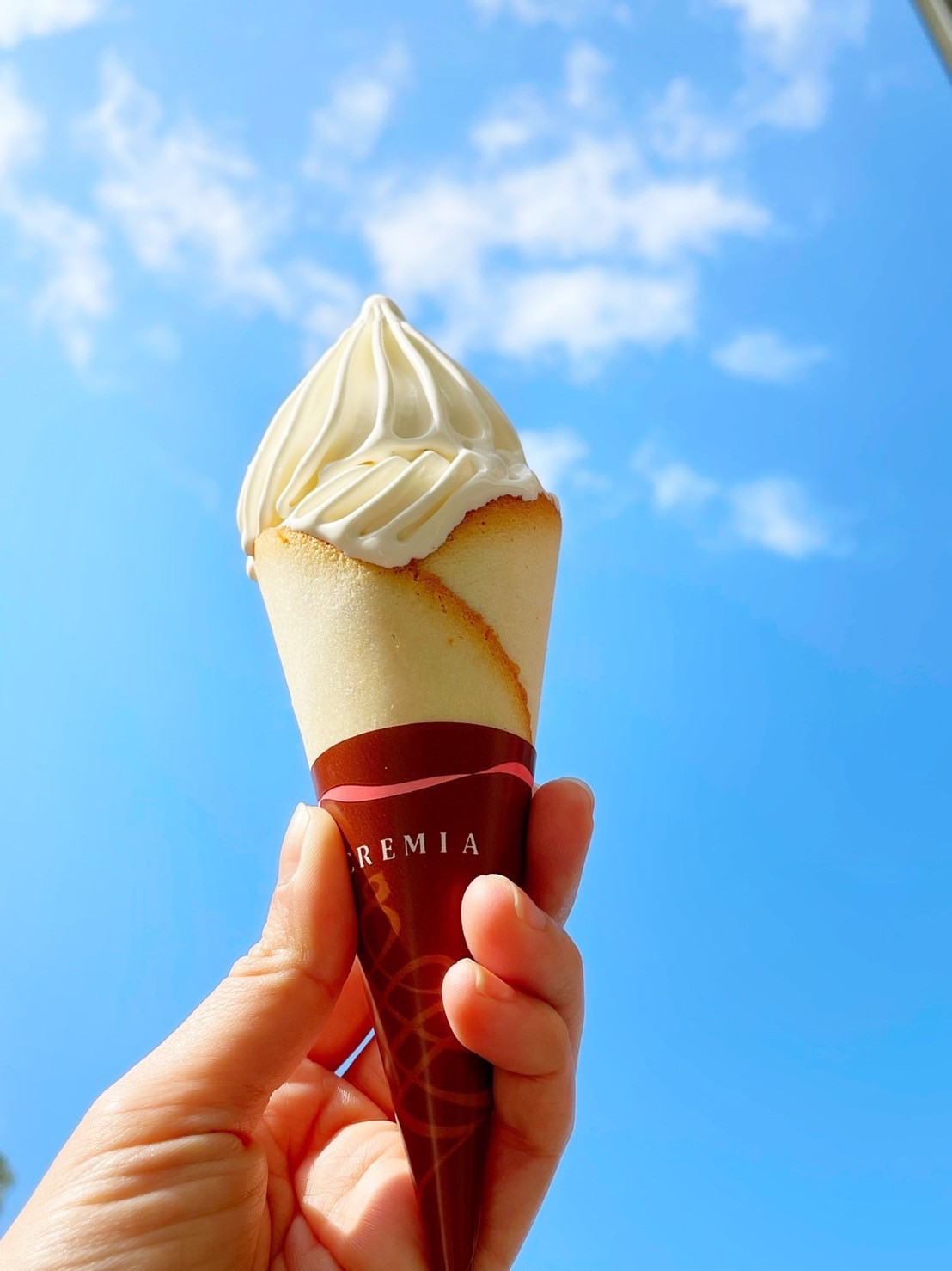 巧克力冰淇淋開賣！Cremia新口味「巧克力冰淇淋」香濃巧克力+巧克力甜筒「這裡」才有