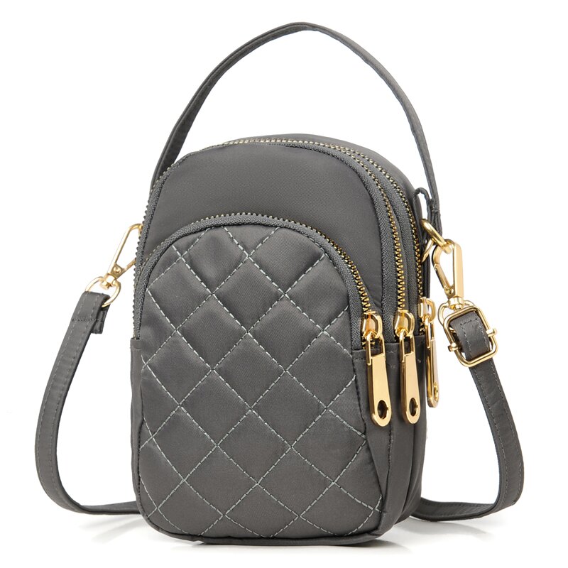 宅配運費70超取60，滿599皆免運，急需請洽客服，商品為預購，購買前請確認配送方式及退換貨須知