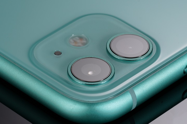 iPhone 11 紫色、綠色實機開箱，一次掌握 5 大特點、換機優惠