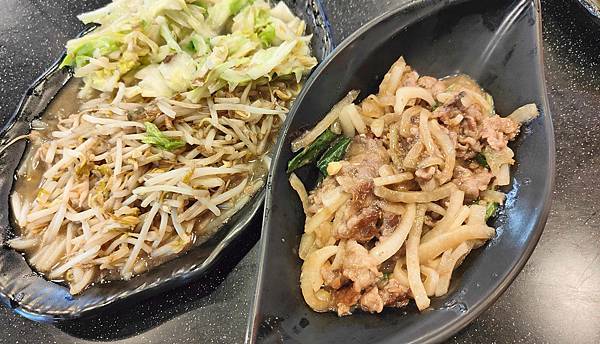 【台北美食】泰鐵板料理-青菜無限量免費加！絕對能讓你吃飽的泰式口味鐵板燒