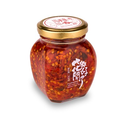 【蒜香辣醬】濃厚的蒜味，佐以辣椒的香味，直衝奔放的口中盛宴，每一口，都是味覺的滿漢大餐！ 【店到店限重規定·每單上限10罐】 【賣場內滿2000元免運費】 【選擇7-11到店自取會需要透過物流，會多花