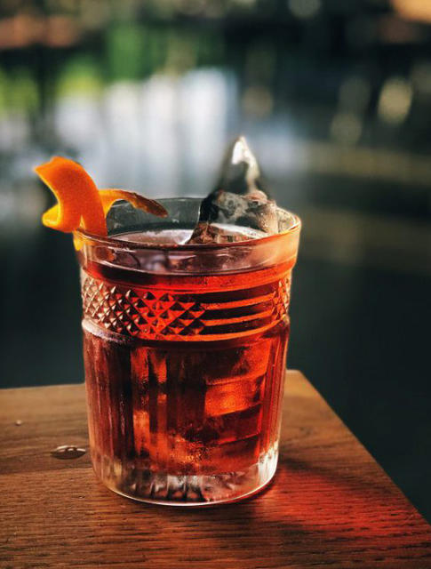 最受歡迎「經典調酒」TOP 10，莫西多、馬丁尼……每款都是酒吧人氣王！ 