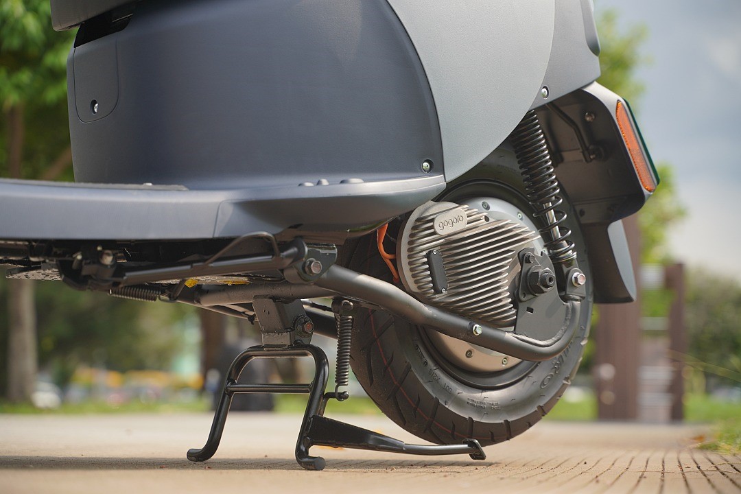 EZ1 具備 3kW 動力輸出，不過實際的加速性能可圈可點。