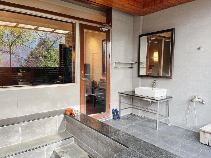 南投 達谷蘭溫泉渡假村