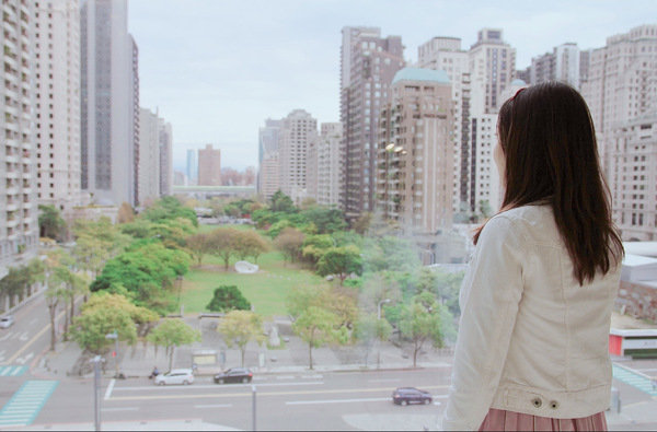 『台灣輕旅拍，外拍推薦』輕鬆自在走遍台中市七期國家歌劇院、堁夏咖啡 Café Crotchet、蔦屋書店 台中市政店、草悟廣場、道和六藝文化館刑務所演武場捕捉網美一日景點，透過鏡頭紀錄每一刻回憶-Snaping 攝影服務直擊分享