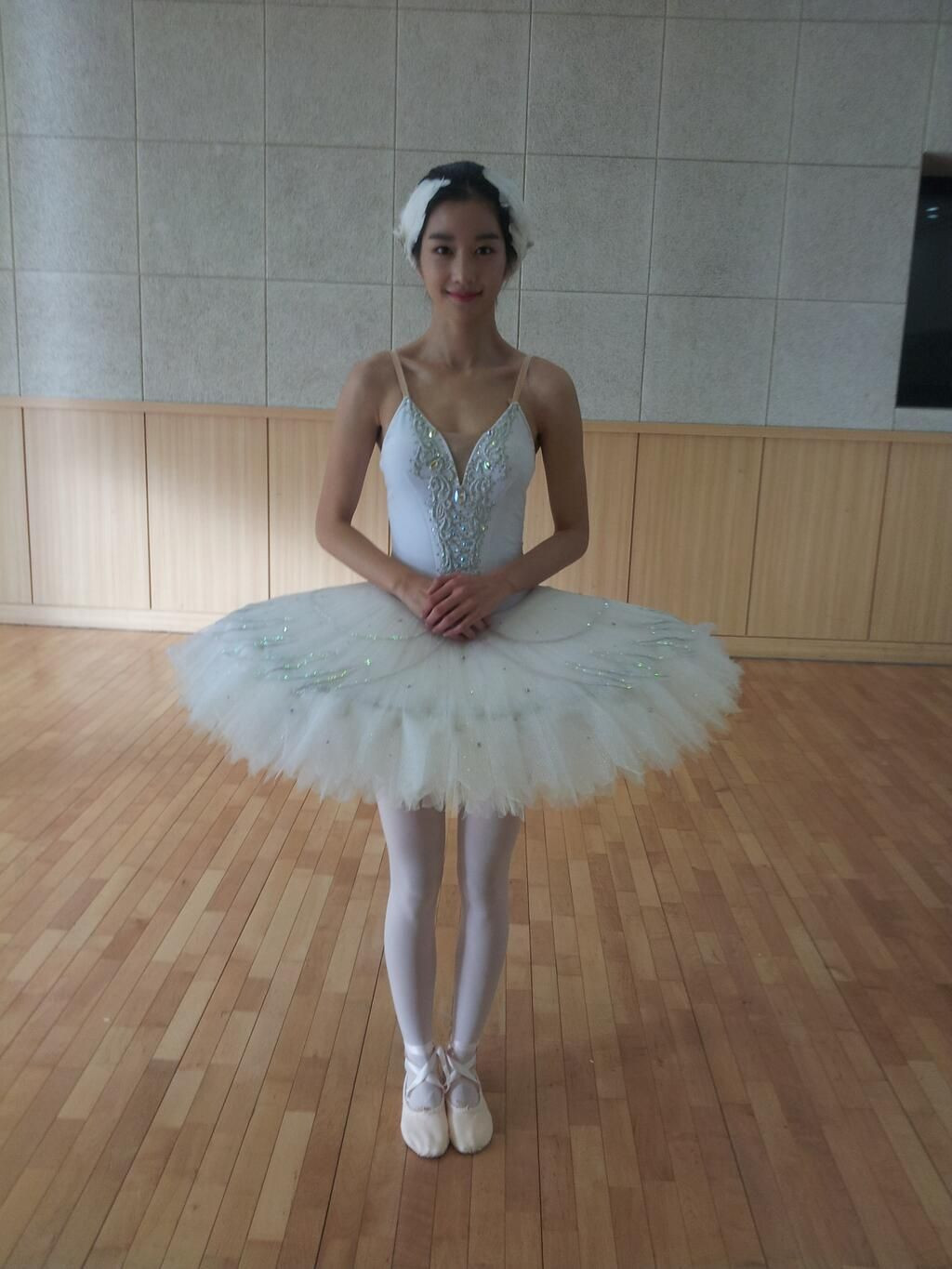 《雖然是精神病但沒關係》徐睿知驚人才華4：從小跳芭蕾舞，身材纖瘦、體態優雅