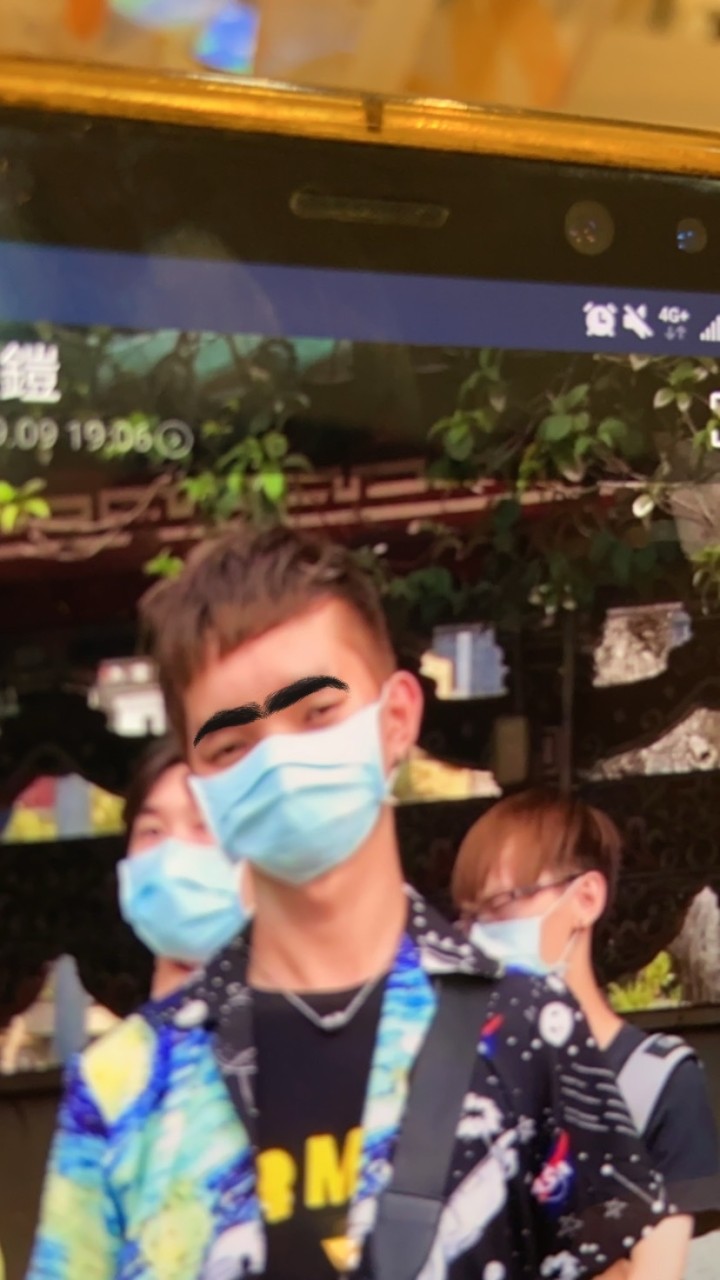 孟萱，哥哥愛你