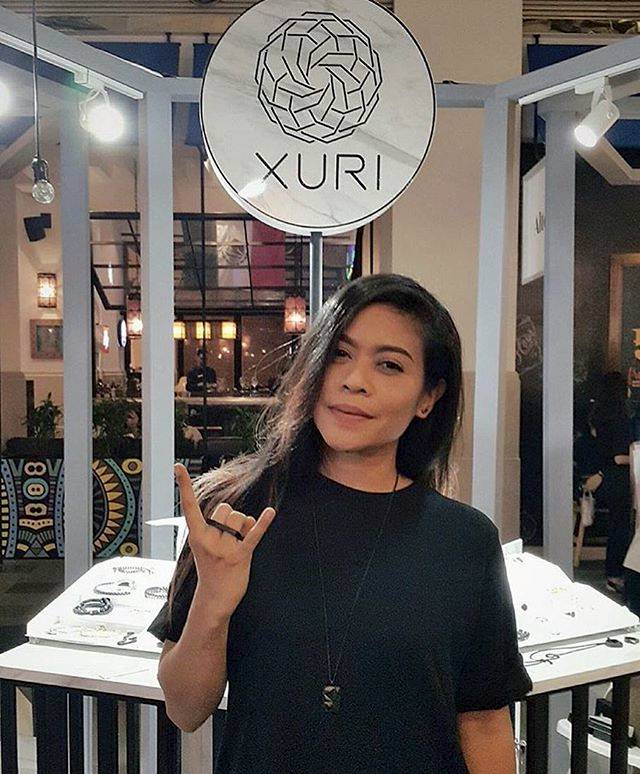 5 Artis Indonesia Menikah dengan Pria Malaysia, No 4 Dipersunting Pangeran Tapi Malah Menyedihkan!