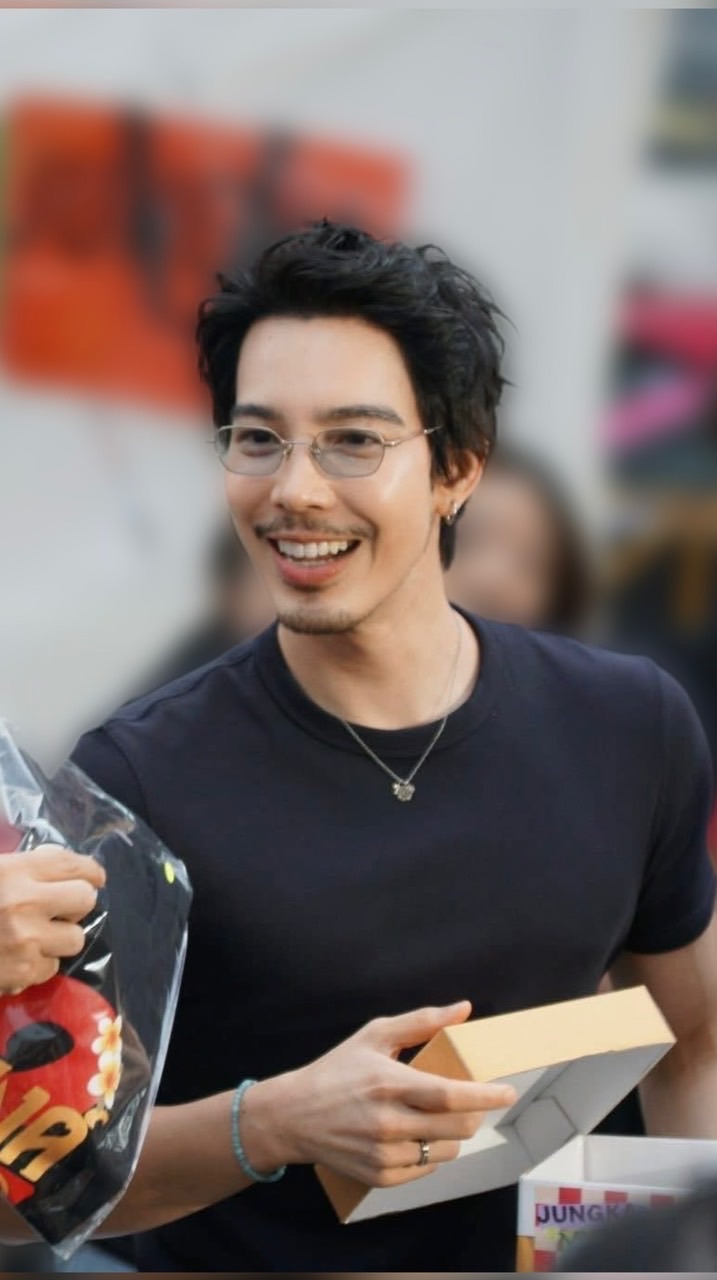 Gee Sutthirak Fanclub🐻‍❄️🐻💘