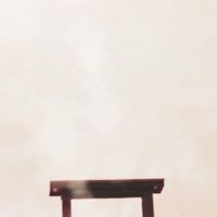 失恋の傷心をみんなで慰め合う
