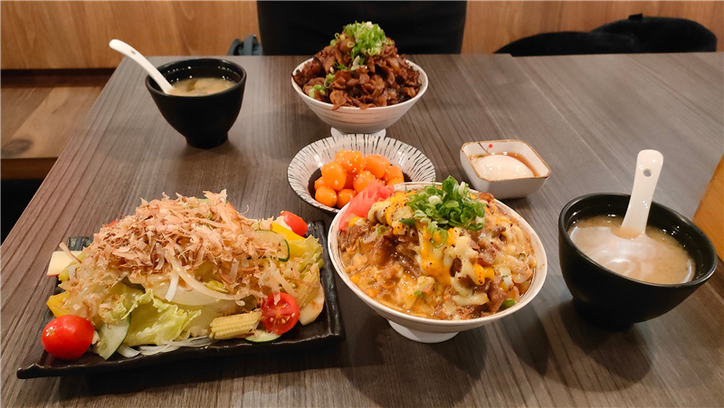 探店 高雄三民區美食汍樂滿盛燒肉丼，美味又好吃的燒肉丼24.jpg