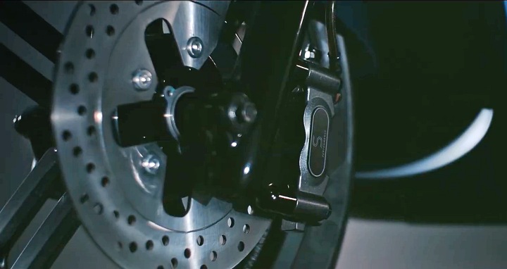 YAMAHA 與 Gogoro 合作電動車即將上市？EC-05 前導預告與車身照流出