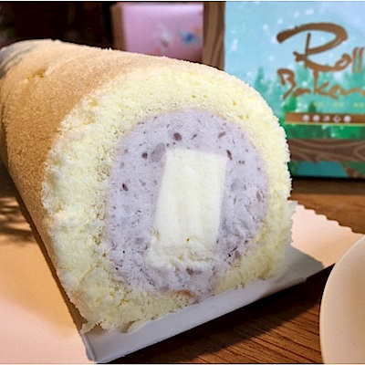 吃的到芋頭顆粒乳酪滑順與之平衡搭配情柔綿密的戚風蛋糕體擁有黃金比例的絕妙口感