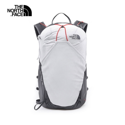 裝備外掛系統 側邊開口主袋，方便收納 兩側水瓶袋，方便取物