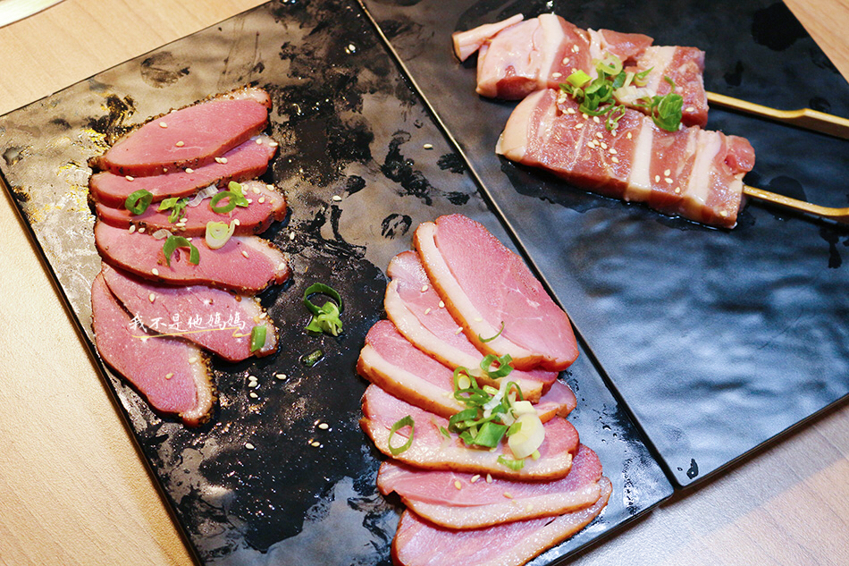 板橋站親子餐廳,秘製麻辣烤魚，台北東區排隊名店,台北東區燒烤名店,台北東區吃到飽 燒肉,台北東區燒肉 吃到飽,板橋大遠百吃到飽,板橋大遠百