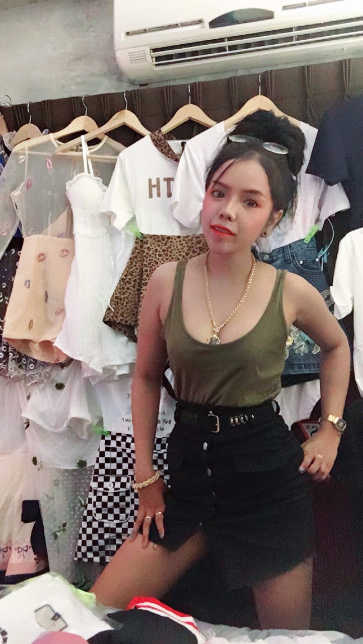 เสื้อผ้างานป้ายมือ1-2 ถูกๆเหมือนแจกฟรี