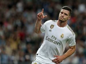 Abaikan Isolasi, Striker Real Madrid Terancam Dibui