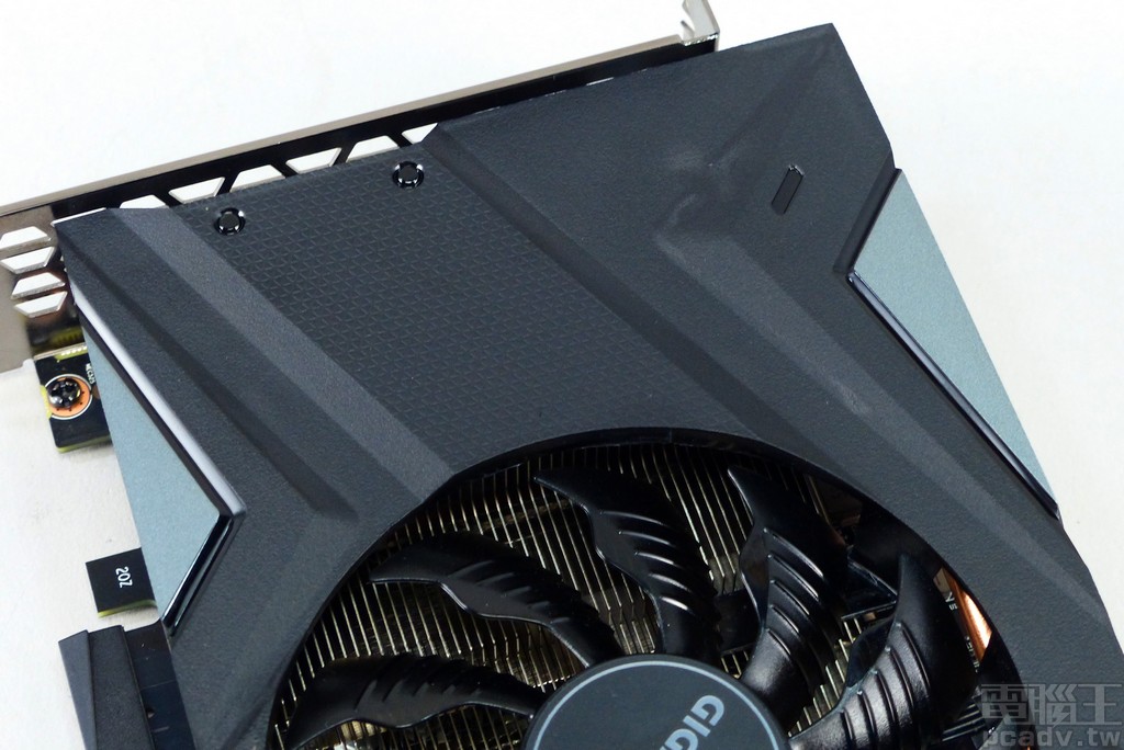 省電、低溫、迷你的高效能顯示卡，GIGABYTE GeForce GTX 1660 Ti Mini ITX OC 6G 測試