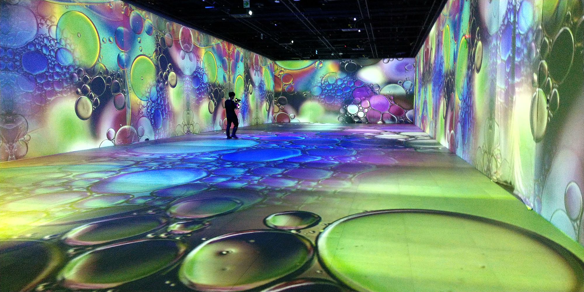 8/19週五夜到台北 101 AMBI BAR享受沉浸式音樂派對！(圖片提供/双融域AMBI SPACE ONE)