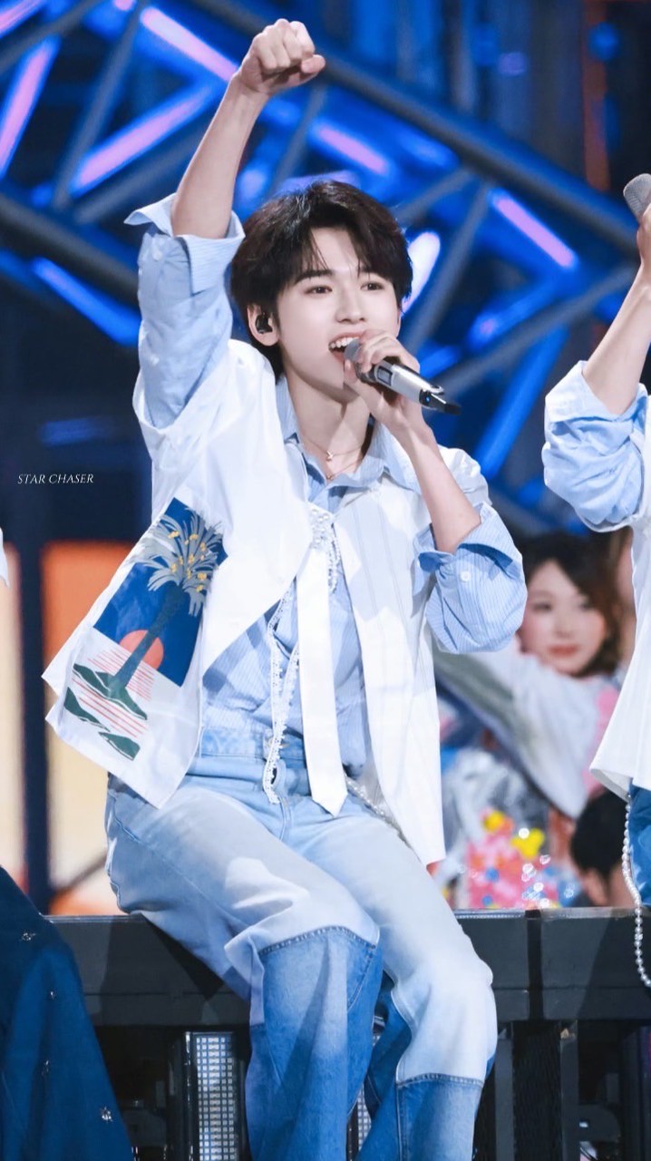 ‧₊⋆ ❅ 清 風 染 夢 ❅*‧₊