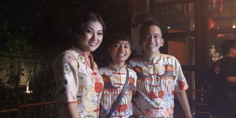 Alasan Betrand Peto Tak Ingin Sarwendah Punya Anak Lagi Kompas Com Line Today