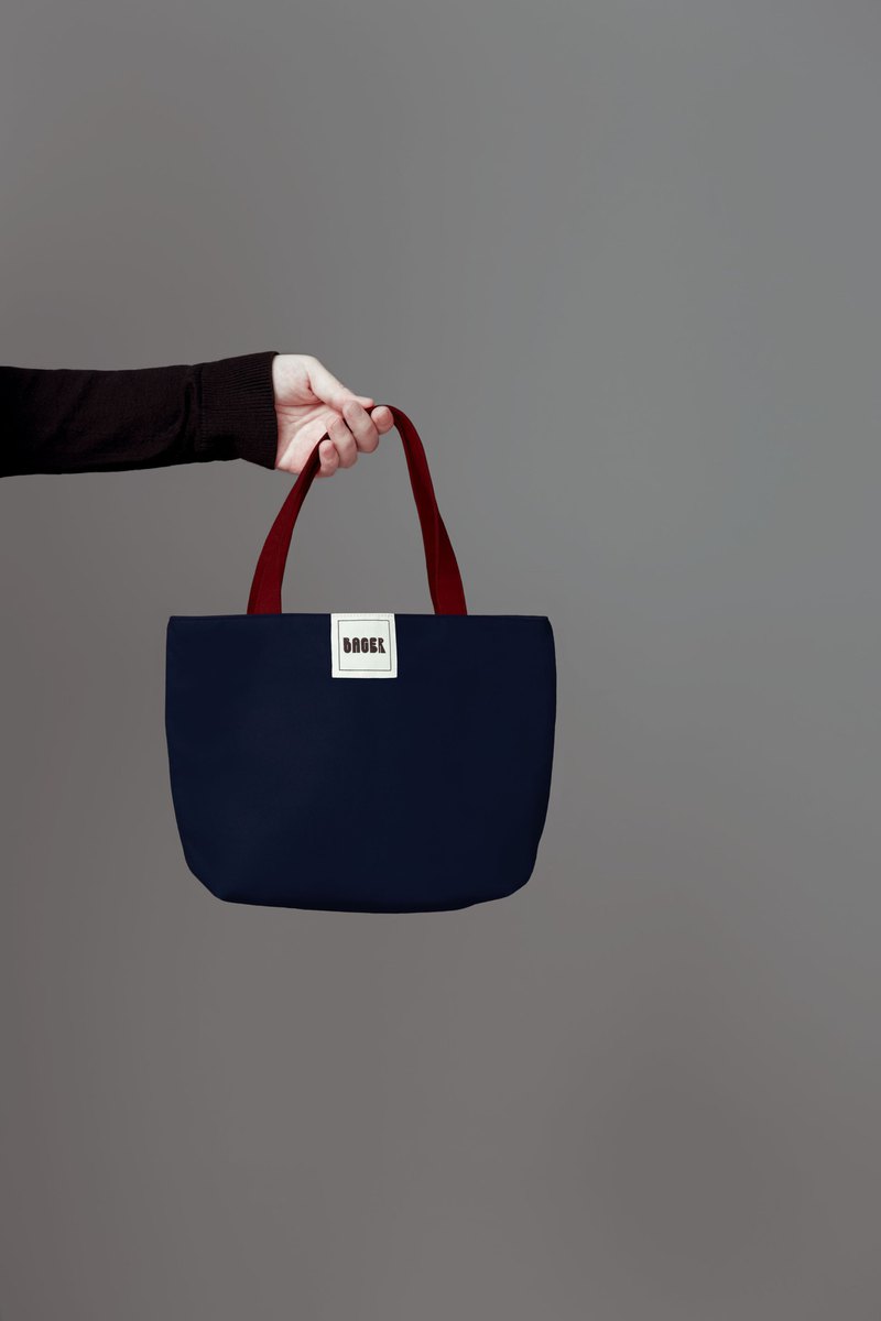 ▻ 尺寸 ▻ 上寬30 / 下寬20 / 高20 / 底側寬10 ▻ 材質 ▻ 100%純棉 / 環保愛地球