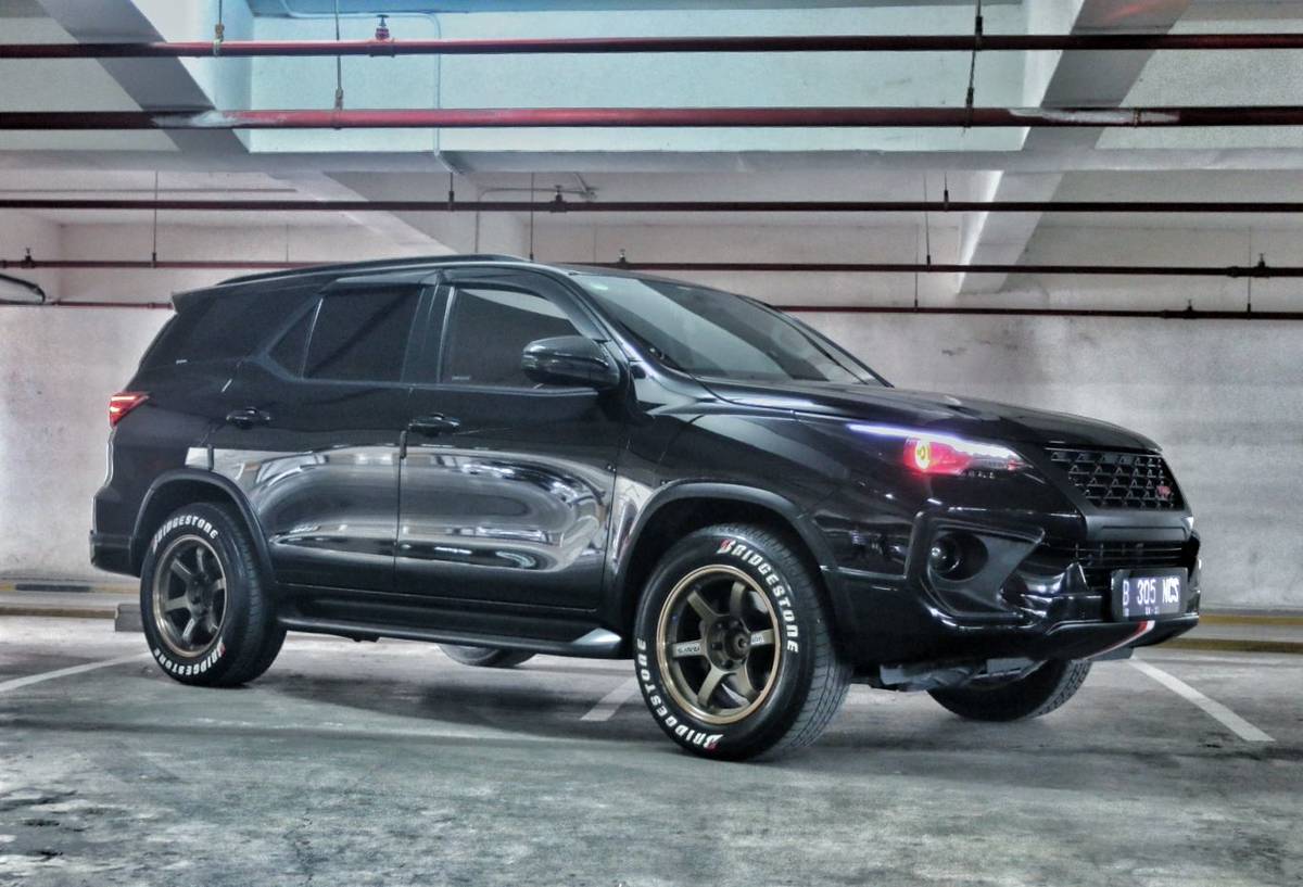 Anak Kuliahan Main Fortuner VRZ Anak Kuliahan Main Fortuner VRZ