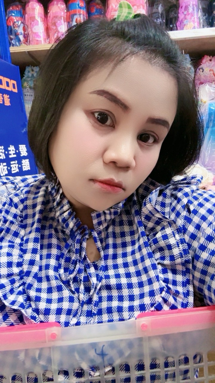 P”อุ้มรับหิ้วสินค้าสำเพ็ง