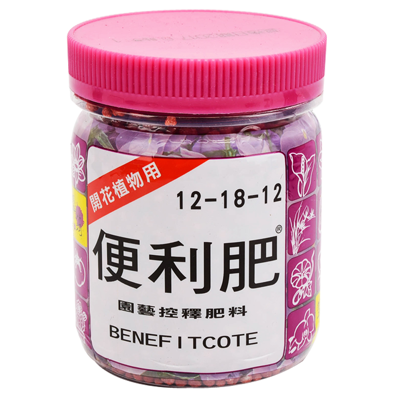 提供植物所需的養份 此肥料為固態顆粒狀，並附塑膠茶匙，方便衡量劑量。 本產品適合草木本花卉、蘭花、草坪、蔬菜、瓜果及果樹等。 可做混合栽培材料做基肥使用，每公升栽培 土加入一茶匙，充分混合後使用，半年