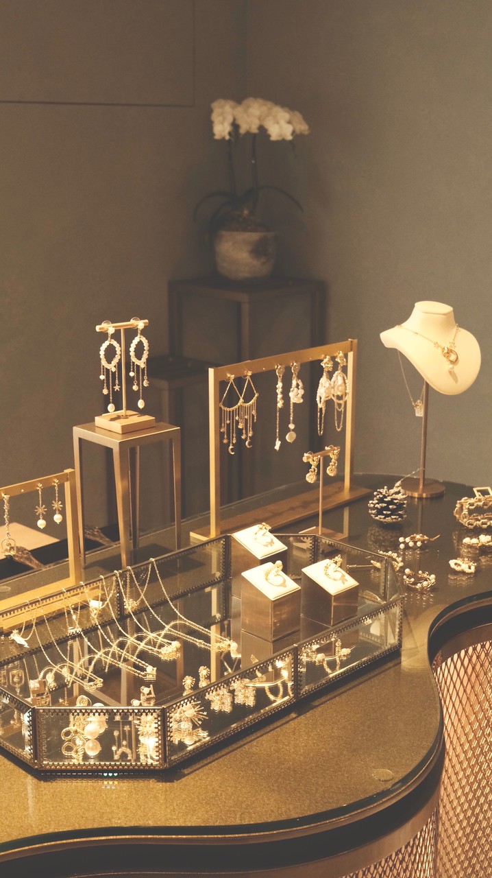 莫莉悄悄話🤫🤫